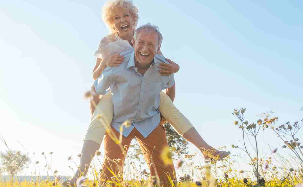 Happy senior couple to make the most of your retirement check