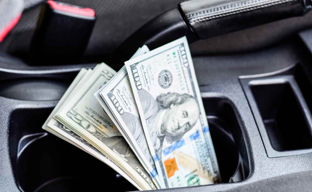 Dollars in the car to talk about Social Security and the new payment coming in hours