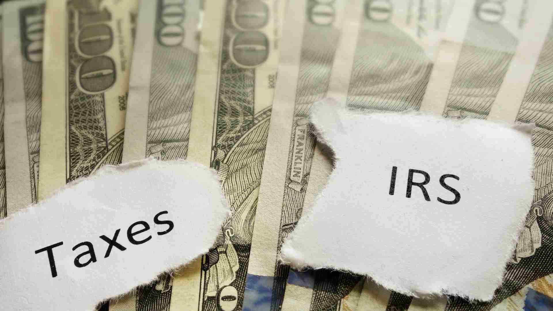 January 22 is the first important date you need to save if you want to get your tax refund as soon as possible claims the IRS