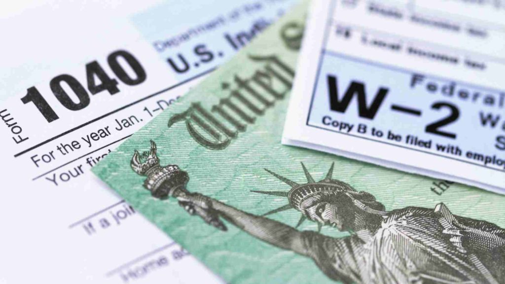 The IRS announces the new date for taxpayers who get the EITC or the ACTC to get their tax refunds