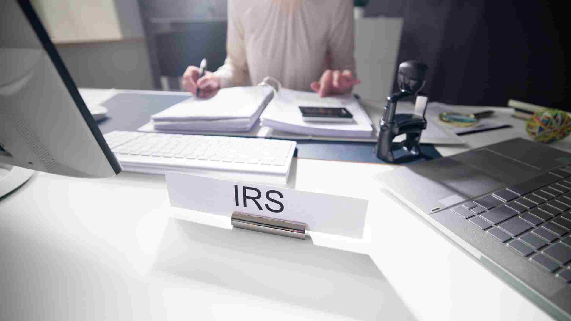 Make use of all the tools the IRS offers to get your tax refund and file your tax return easily