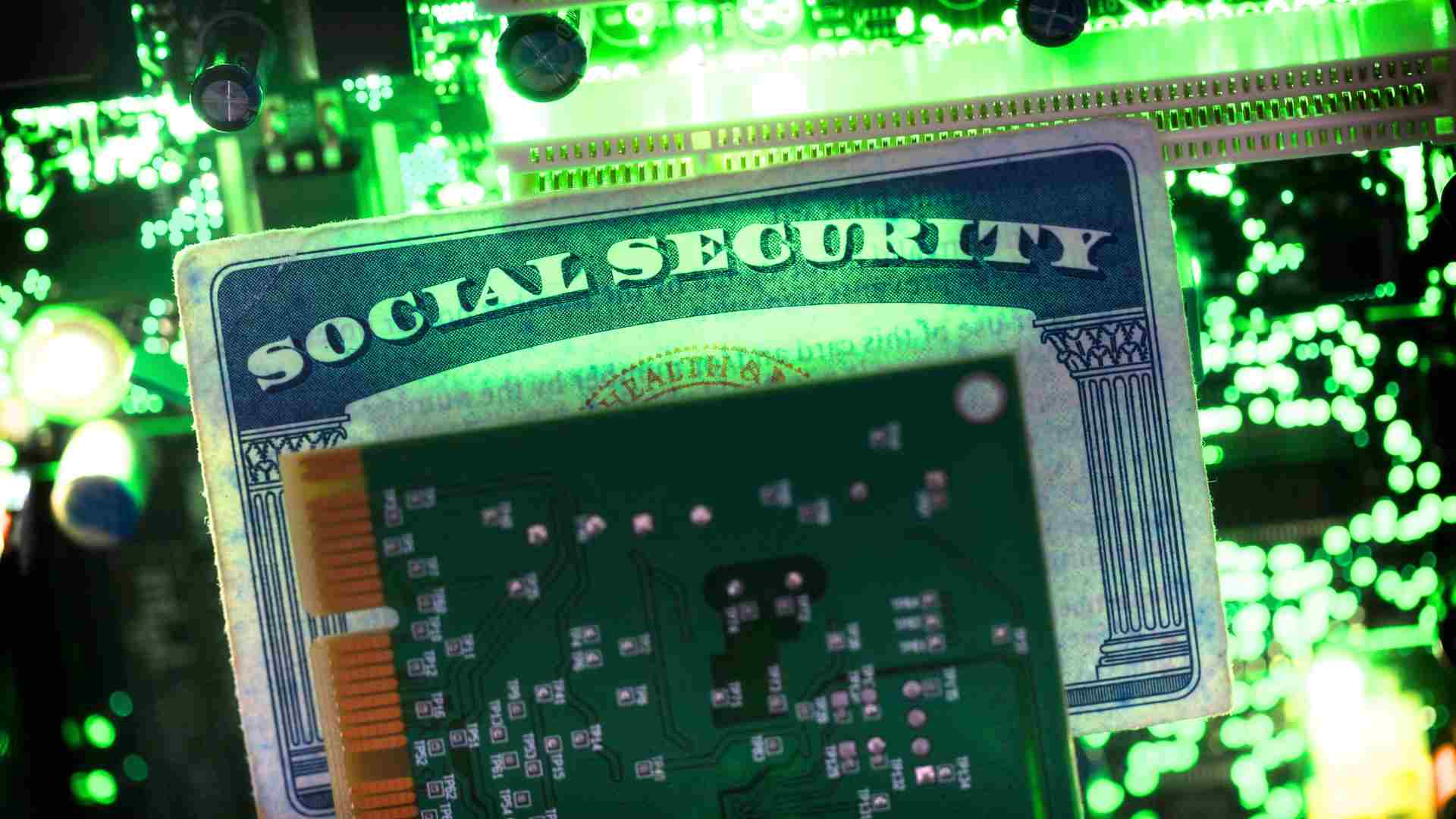 Social Security informs Americans of the best way to protect themselves from scams and identity thefts