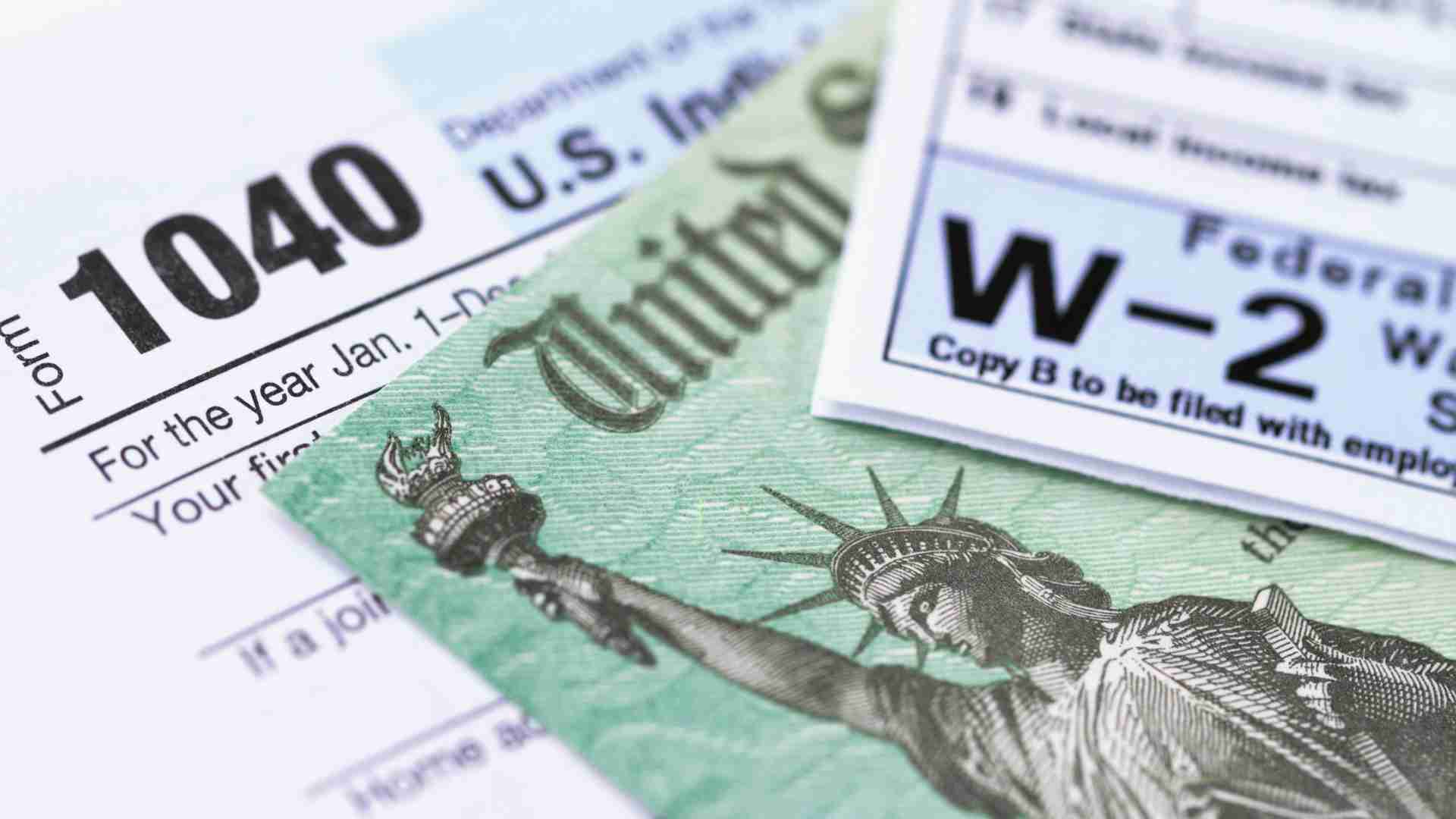 The IRS warns taxpayers that they must pay their taxes before the April 15 deadline