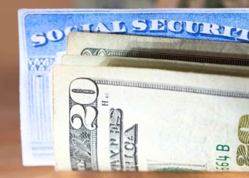 The Social Security Administration announced the average payments for seniors aged 65 in the United States