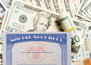 The Social Security Administration generally sends higher payments to 70-year-olds, here is the reason why