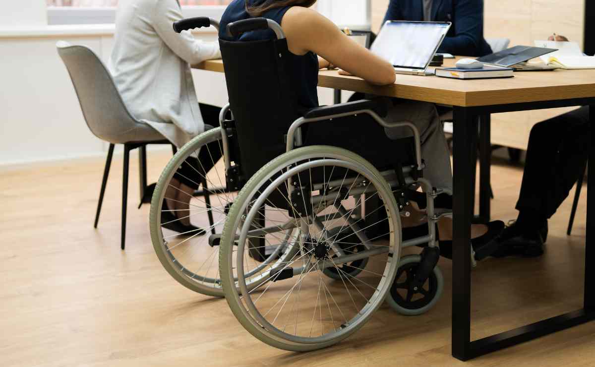 SSDI payments can be of great help, save time but using this Social Security checklist before you apply for disability benefits