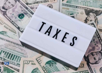 Tax in Kansas pay much less in taxes