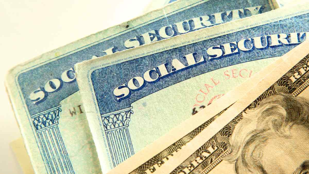 No Social Security payment tomorrow? Check upcoming paydays with direct deposits of $4,873