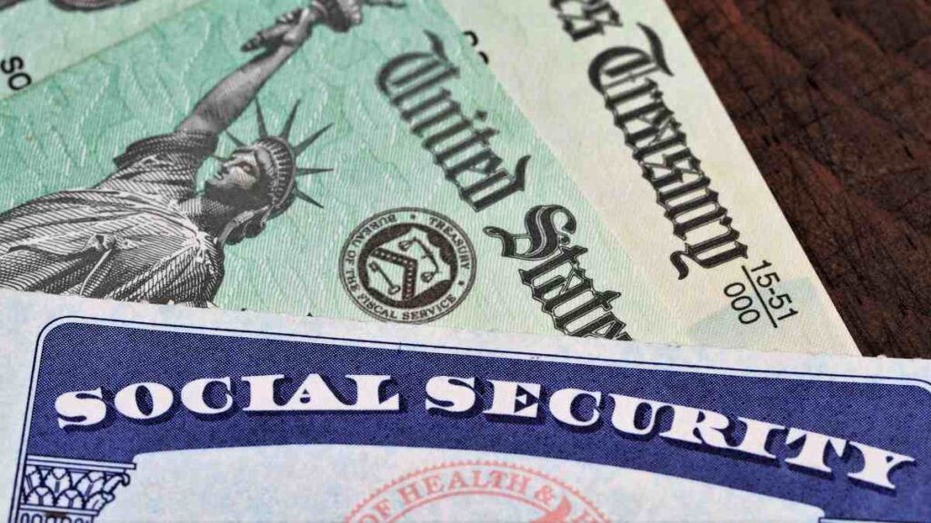 These are the Americans that can receive a Social Security direct deposit or check on June 12