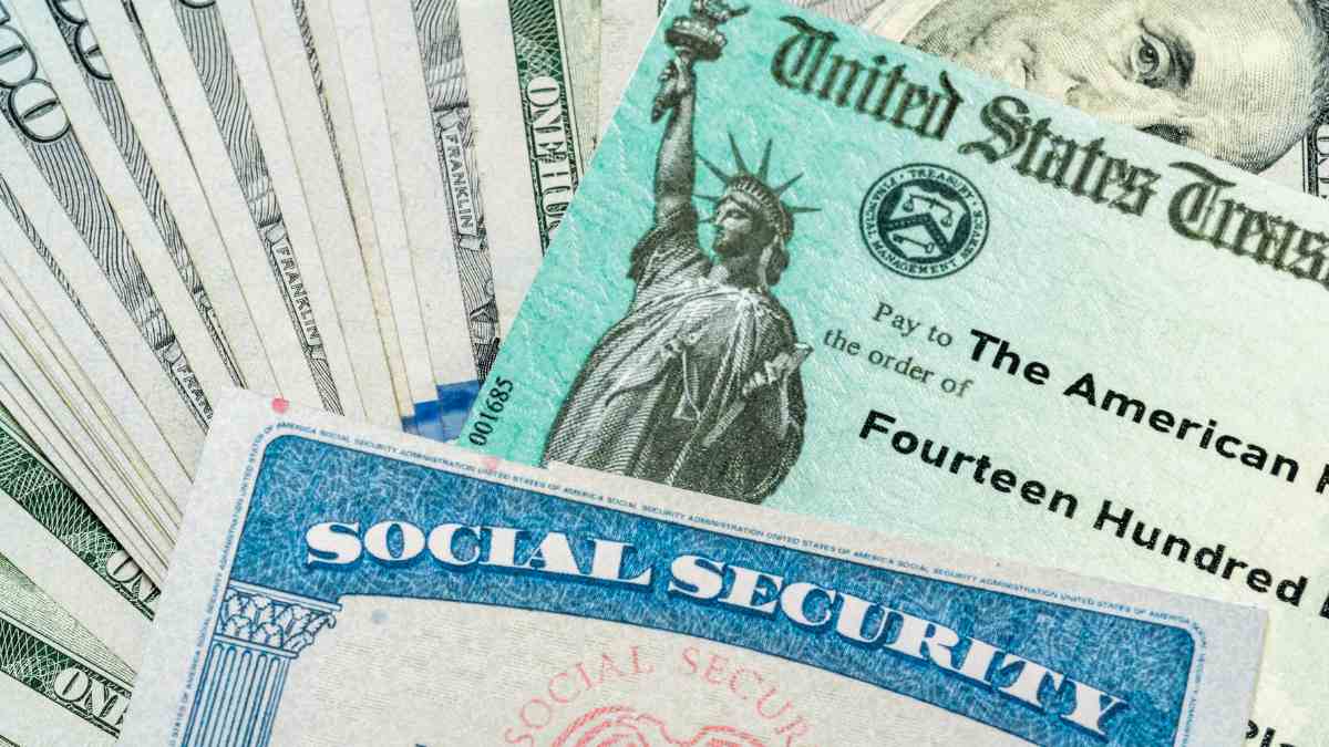 Voluntary Tax Withholding may be what you need to pay less money to the IRS at tax time if you are on Social Security