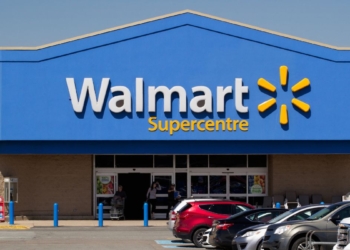 Walmart faces a pricing error in 1,600 of its stores