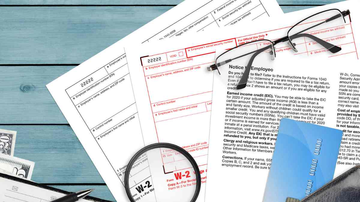 IRS and a tax credit warning for taxpayers