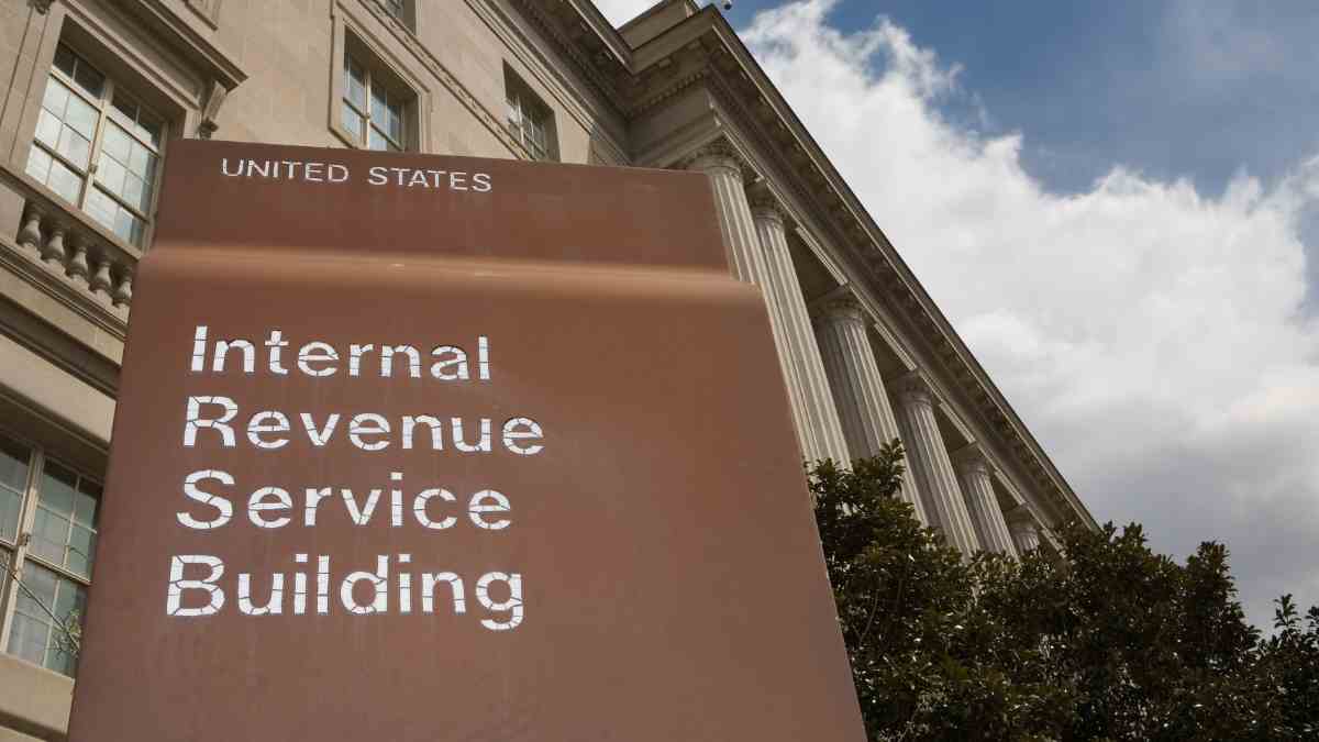 IRS: This is the Latest Tax Credit Warning