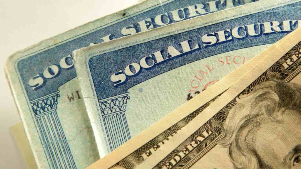 Social Security can pay large checks at 62