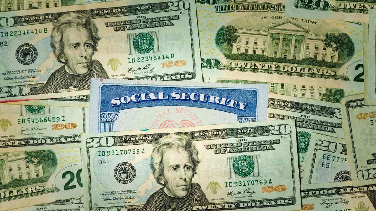 Social Security payment for 62-year-olds