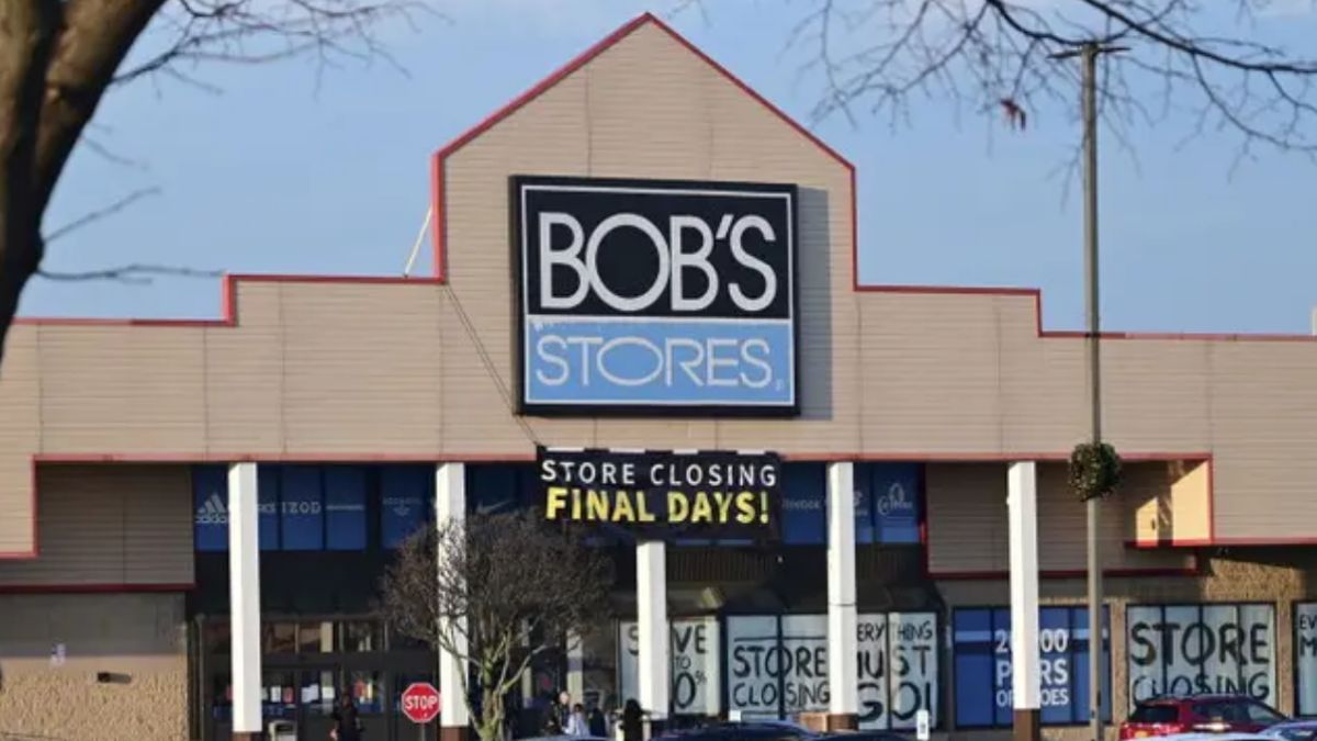 bob stores closing locations