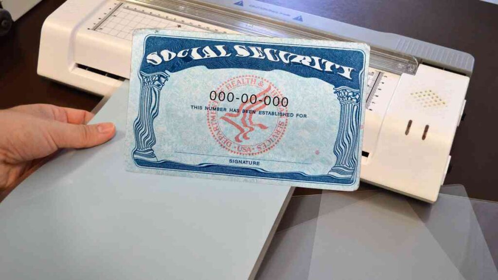 To laminate, or not to laminate your Social Security card