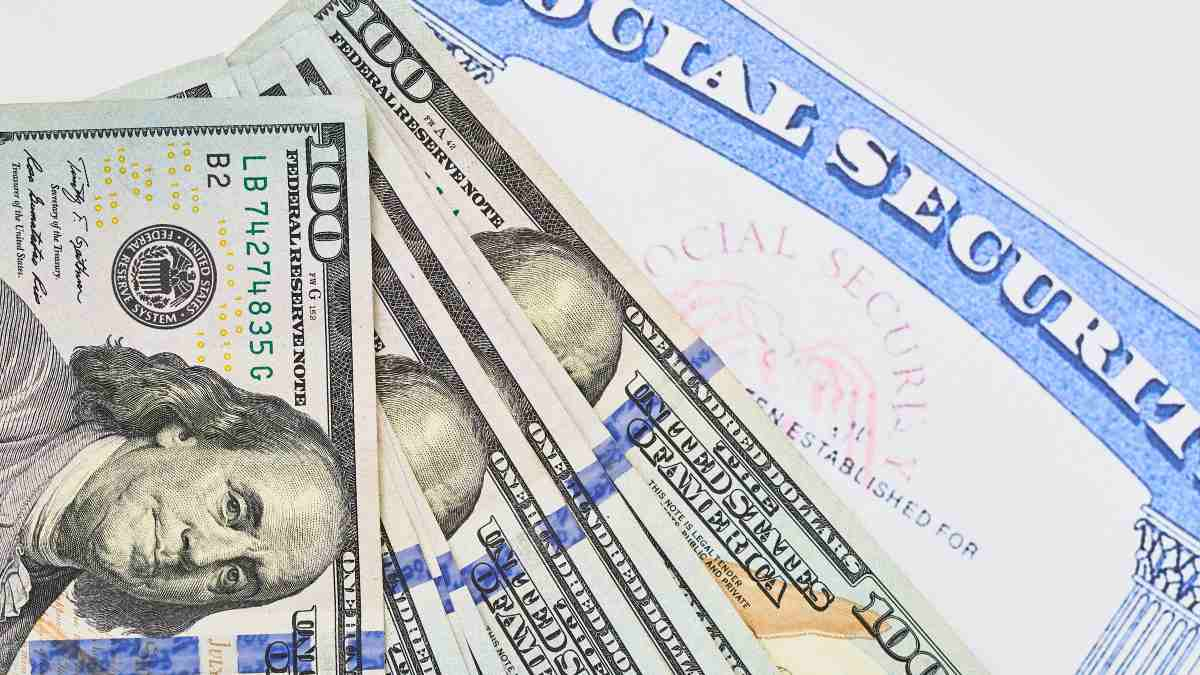 United States benefits you could receive at the same time apart from Social Security in 2025