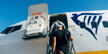 Ryanair no aceptará tarjetas embarque digitales aeropuertos