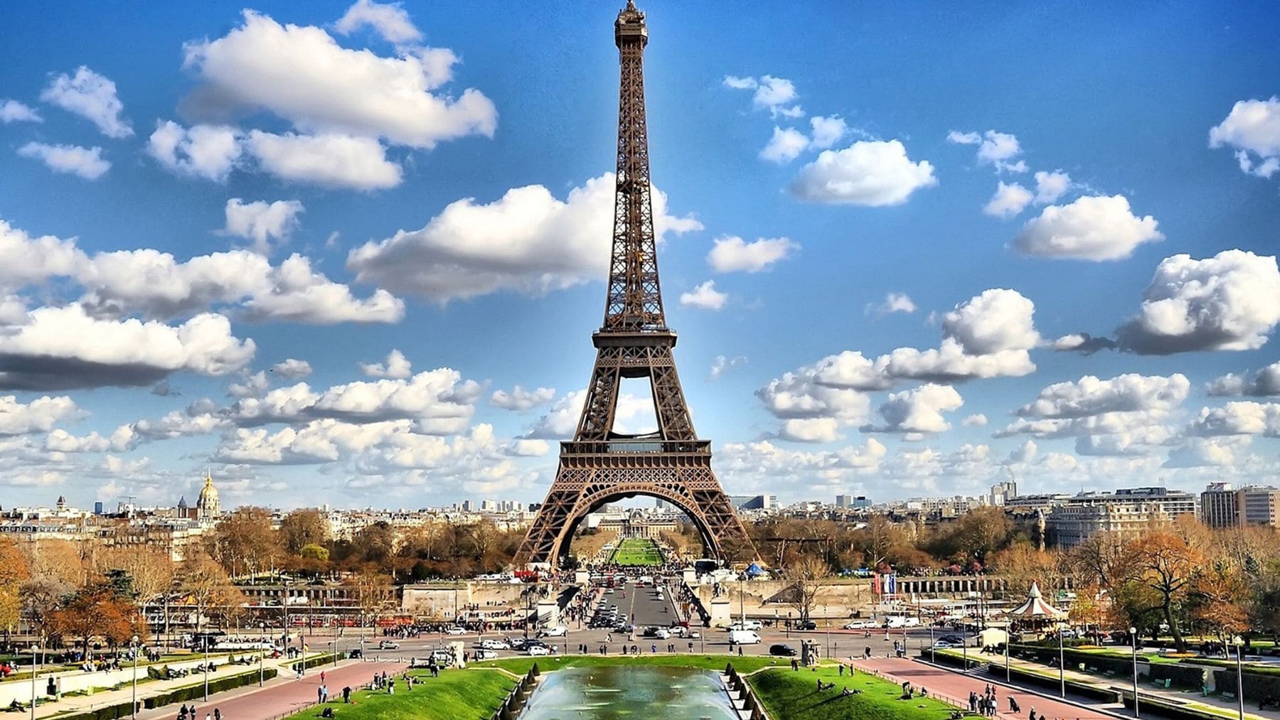 Los 10 secretos que esconde la Torre Eiffel que no sabías
