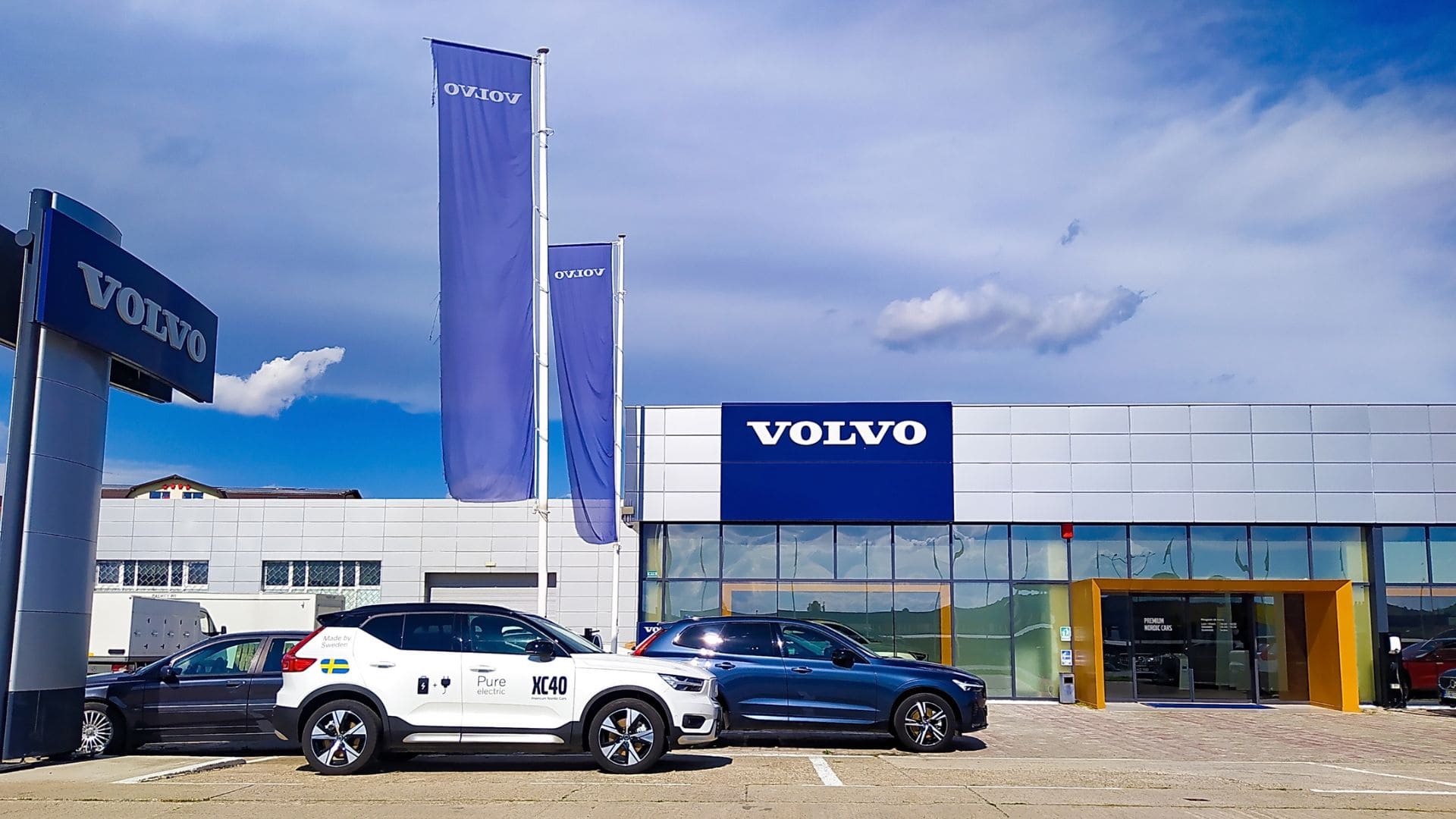 Volvo lanza un monovolumen dentro del mercado de los coches eléctricos.