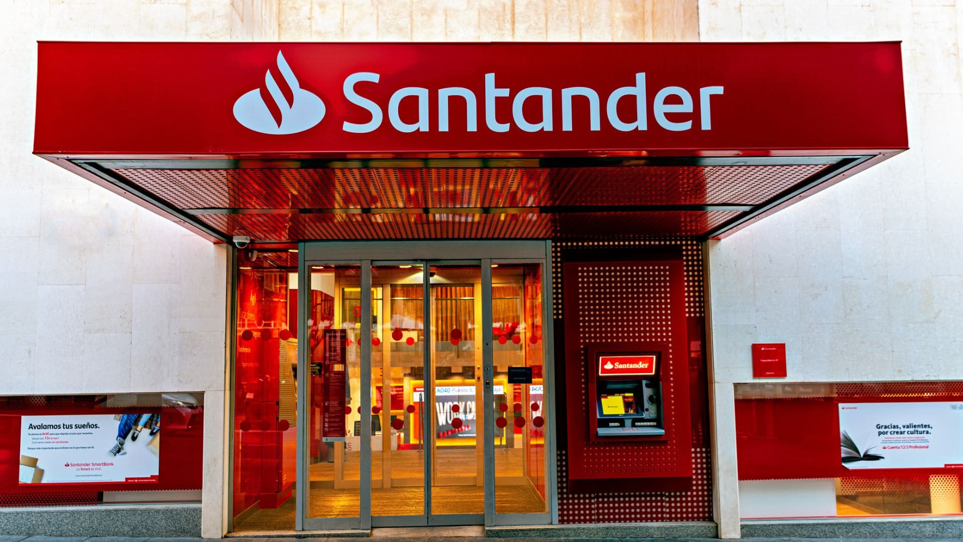 El Banco Santander Vuelve A Regalar 500 Euros A Sus Clientes