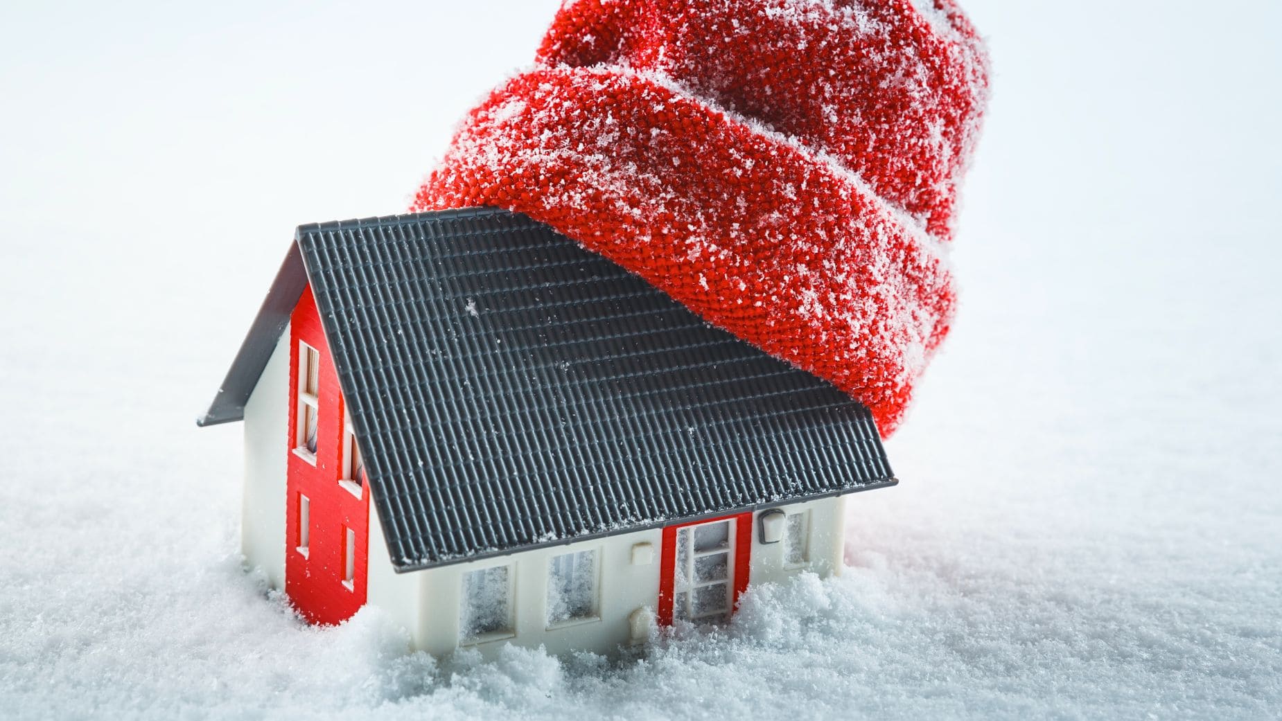 Truco casero para aislar tu hogar del frío en invierno