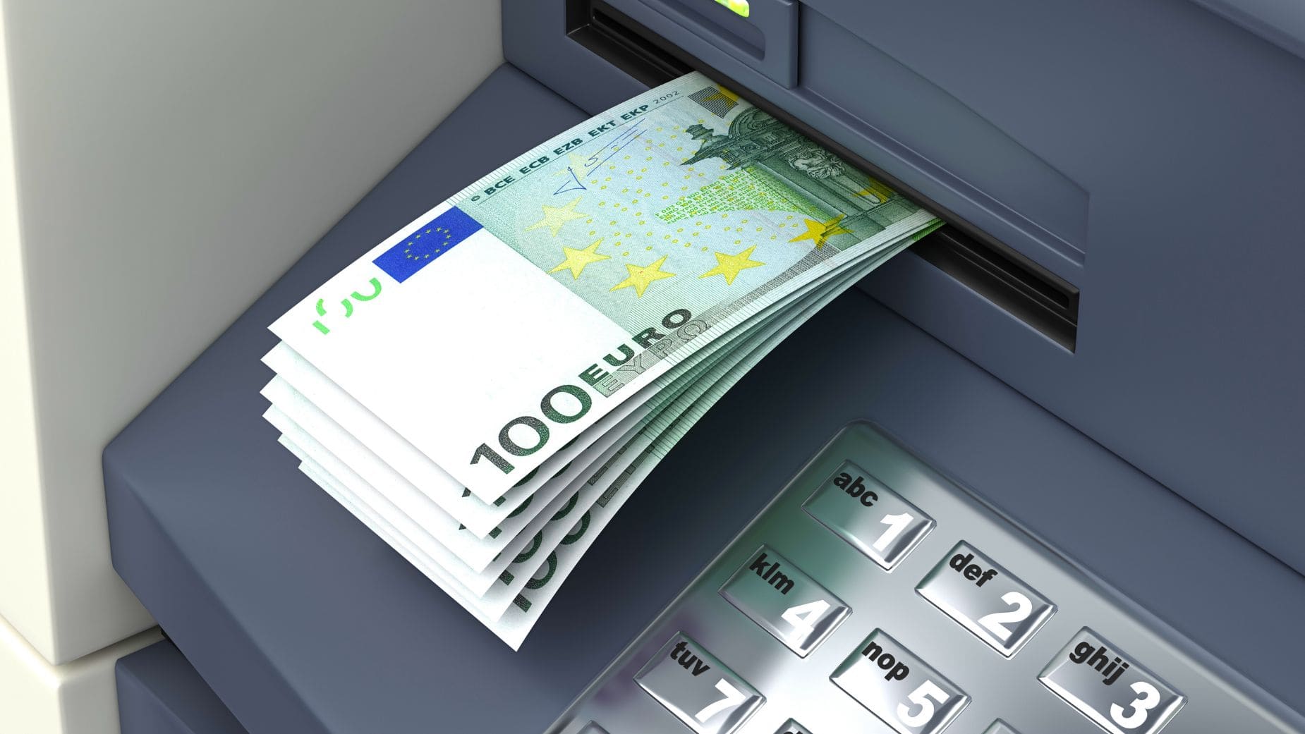 Este es el límite diario de dinero que puedes sacar del cajero automático según cada banco