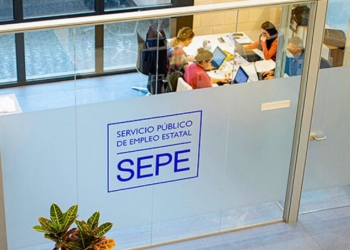 SEPE ofertas empleo parques de atracciones España