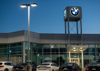 BMW estrena nuevo coche eléctrico familiar