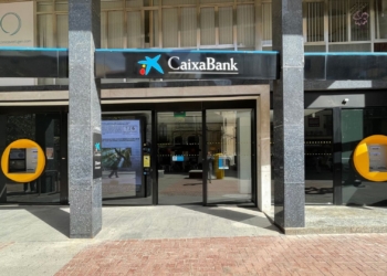 Caixabank adelanta el pago de las pensiones