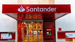Así puedes llevarte 400 euros del Banco Santander