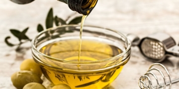 OCU fecha clave bajada precio aceite de oliva