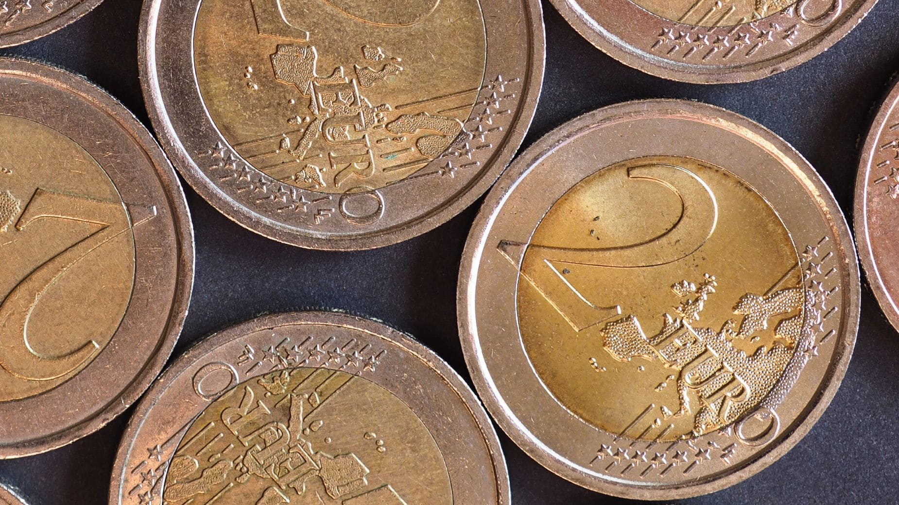 Policía Nacional desmantela red de monedas falsas de dos euros