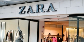 Vestido midi elegante de Zara por menos de 18 euros
