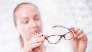 La Seguridad Social confirma la fecha para que las gafas y lentillas te salgan gratis