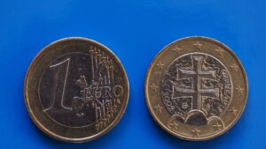 Estas son las monedas falsas que están circulando en España