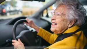 «Adiós» al carnet de conducir para mayores de 65 años. La DGT informa los requisitos
