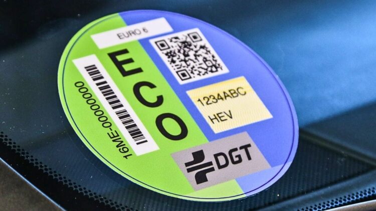 Cambios etiquetas medioambientales DGT España