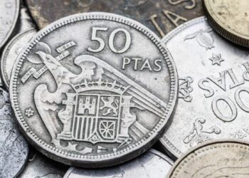 Si tienes esta moneda de 50 pesetas, puedes venderla por miles de euros